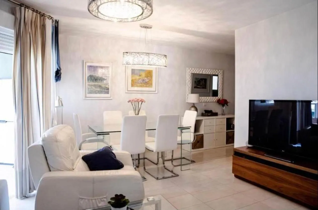 Pez Espada 1ª Linea Playa Y Parking Incluido Torremolinos Apartment